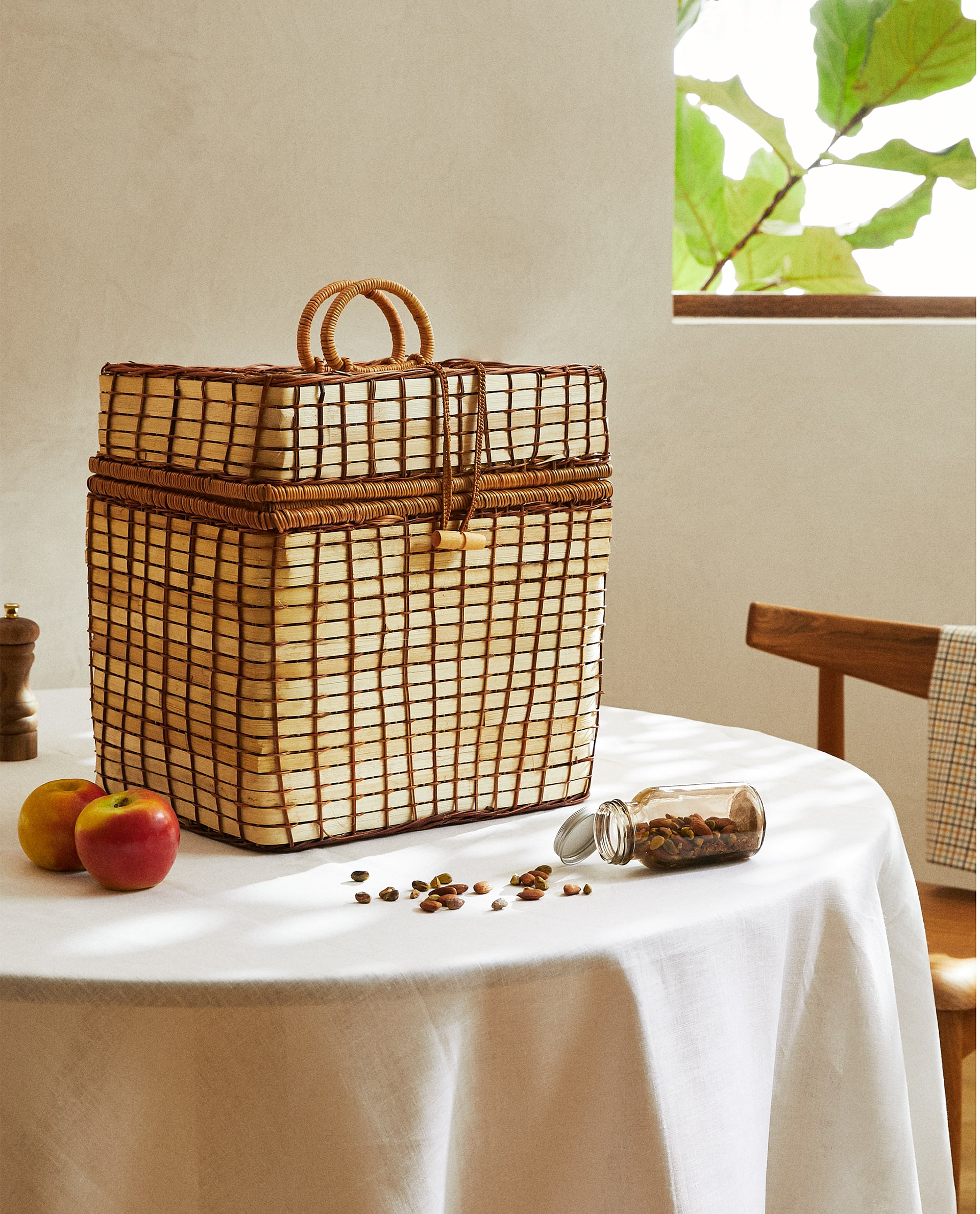 zara, košara za piknik