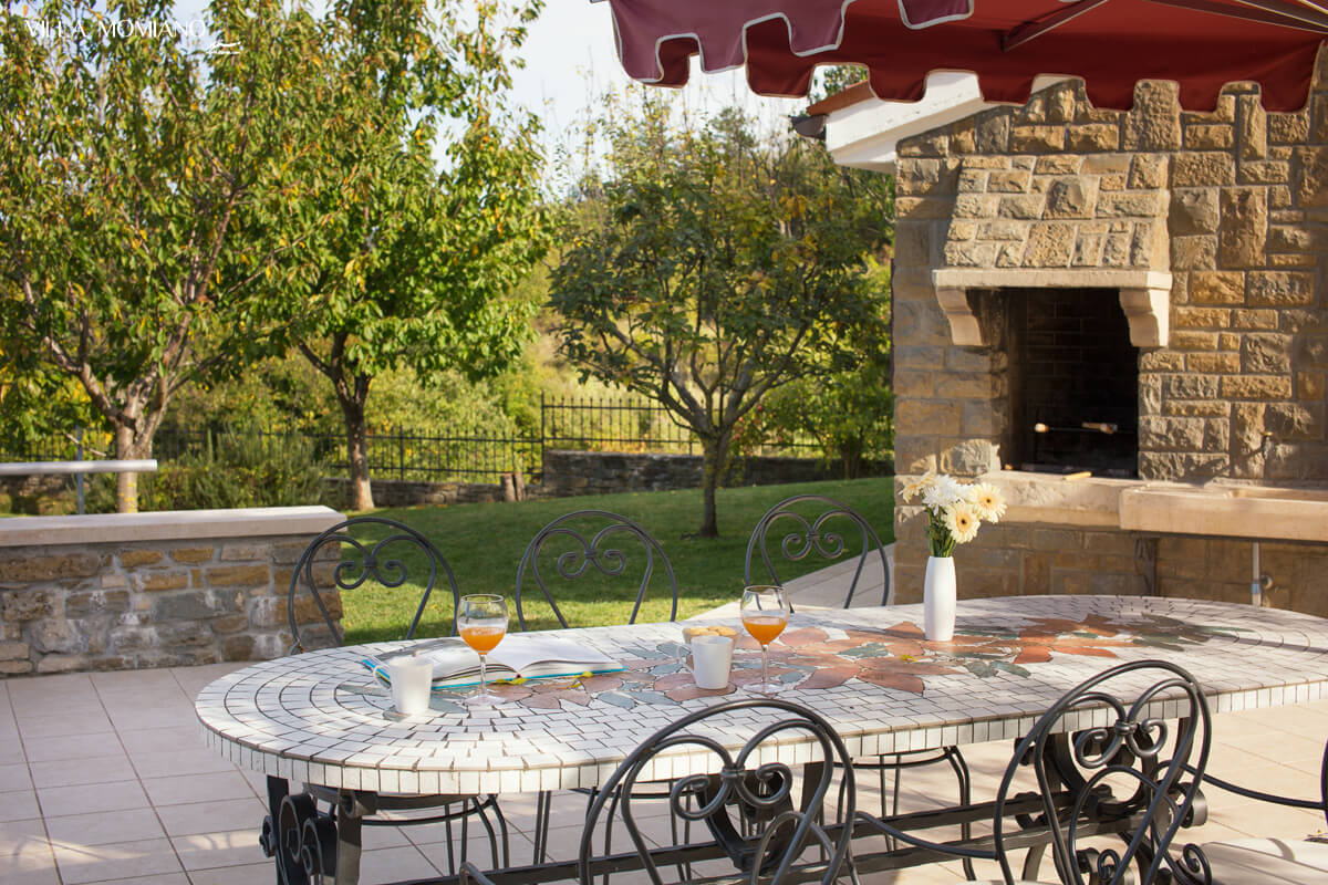 villa momiano, momjan