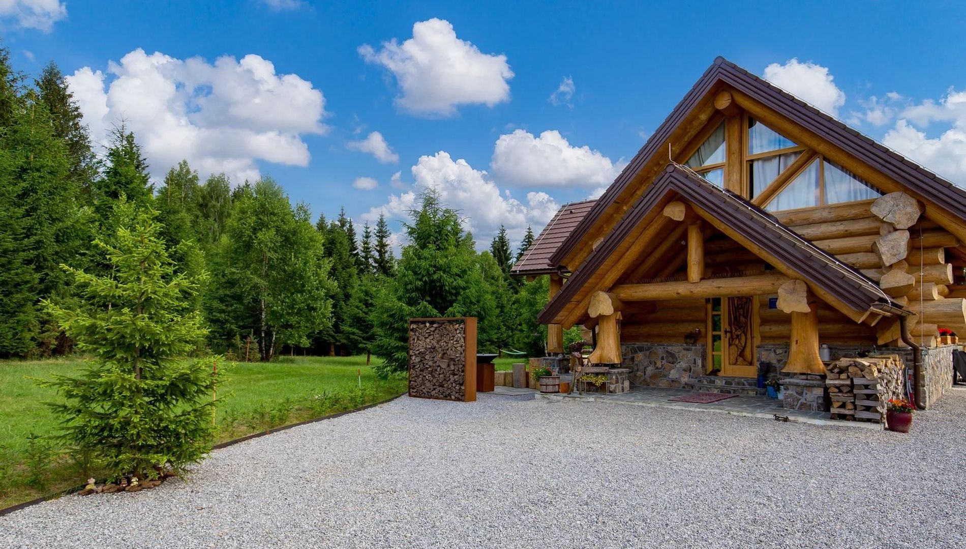 kraljica šume, divjake log home, kuća za odmor, gorski kotar