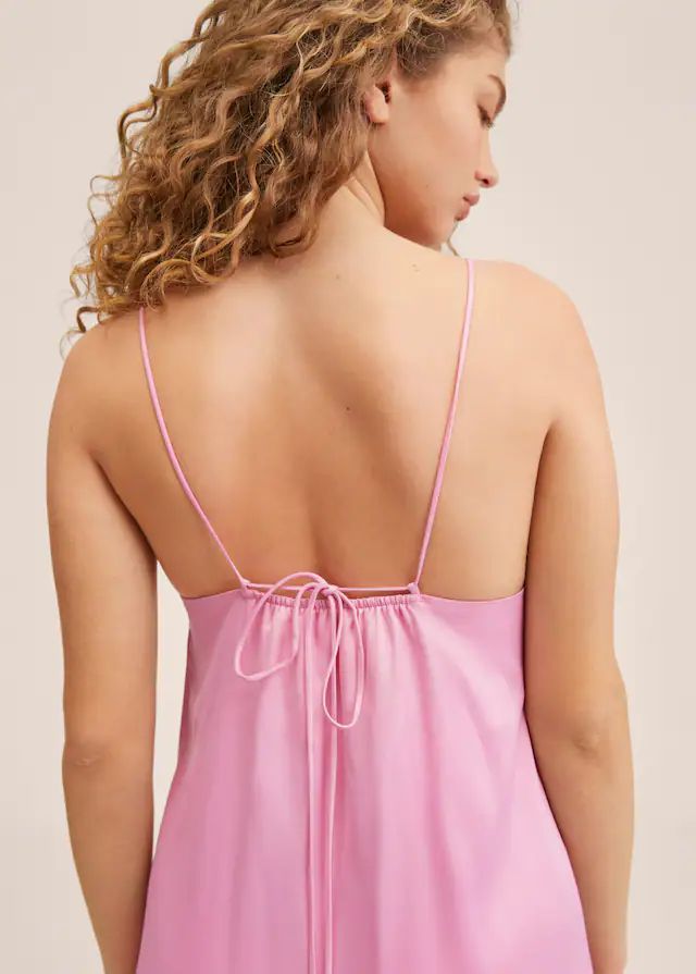 ružičasta haljina