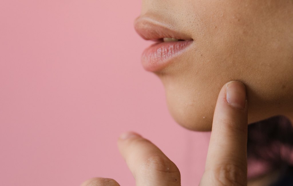 Šašto rastu dlačice na bradi