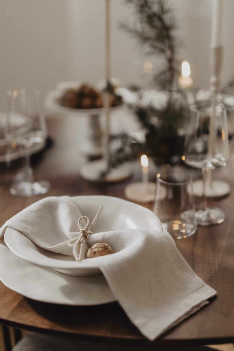 uređenje blagdanskog stola