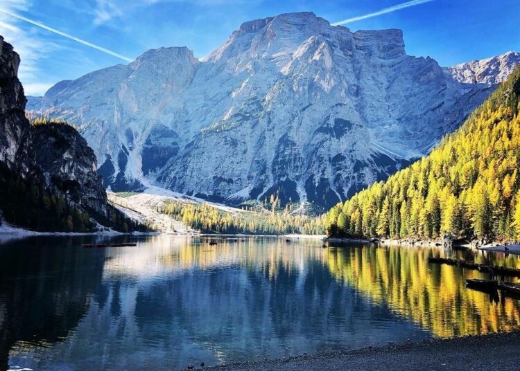 jezero Lago di Sorapis Italija Dolomiti