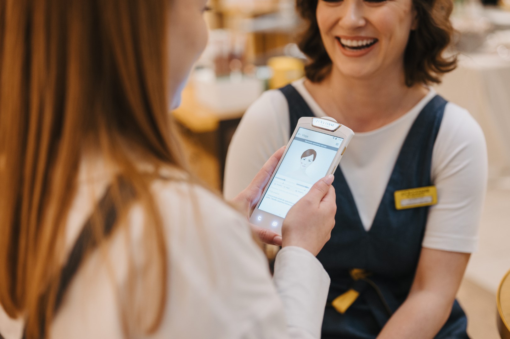 Loccitane uređaj za analizu stanja kože