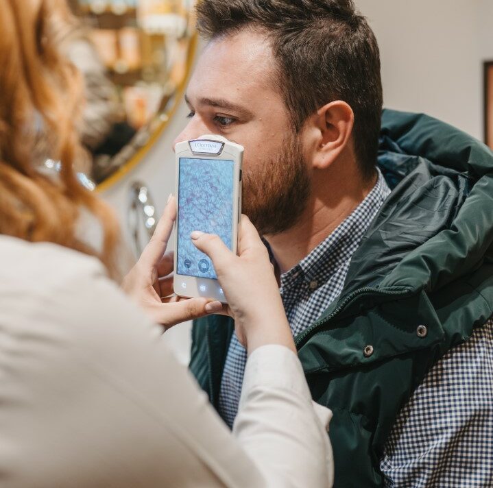 Loccitane uređaj za analizu stanja kože