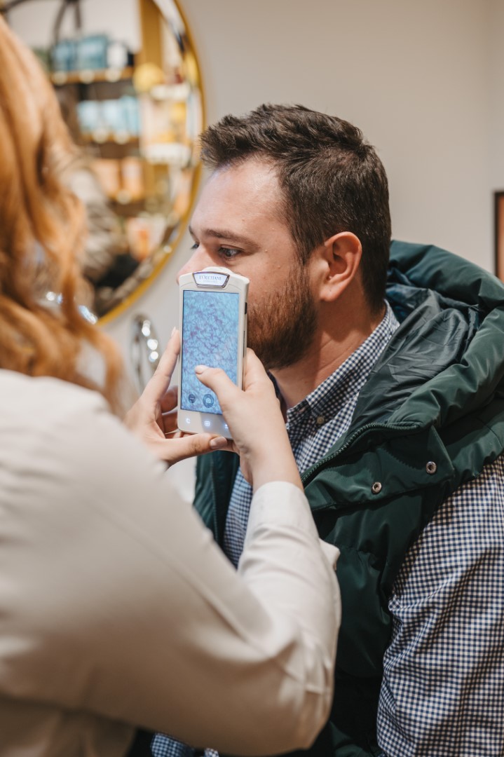 Loccitane uređaj za analizu stanja kože