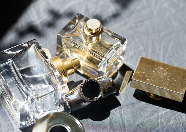 Zarina kopija popularnog Armanijevog parfema