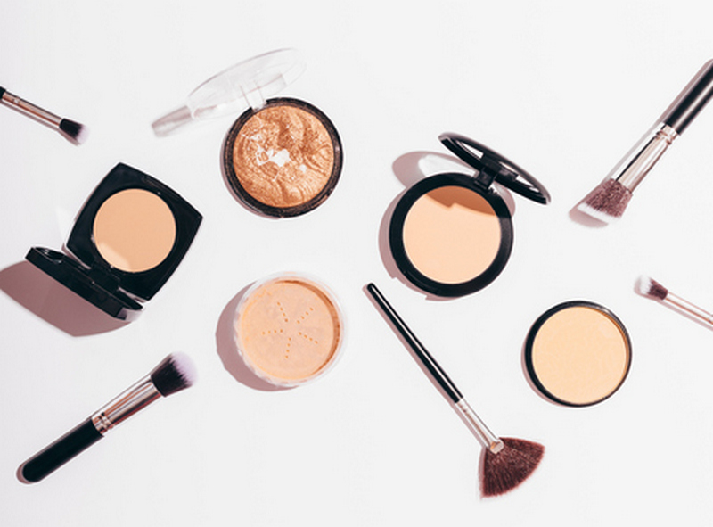 Najbolji puderi u prahu i kamenu