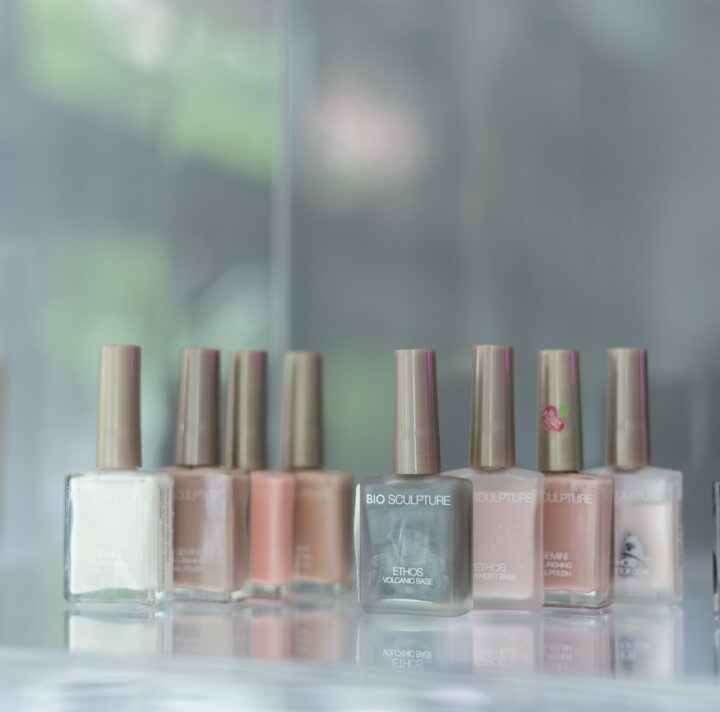 nail lab