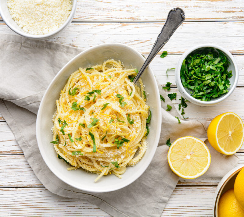 Salata od tjestenine s limunom i češnjakom