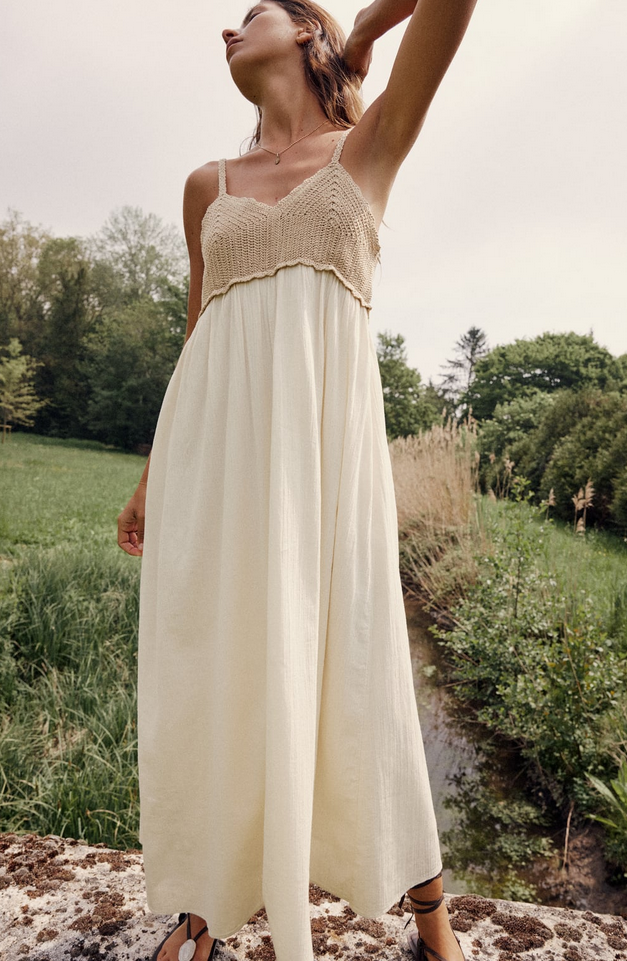 minimalističke haljine ljeto 2023