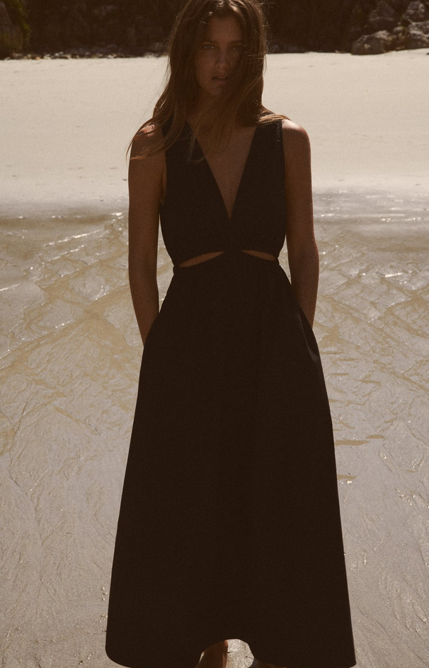 minimalističke haljine ljeto 2023