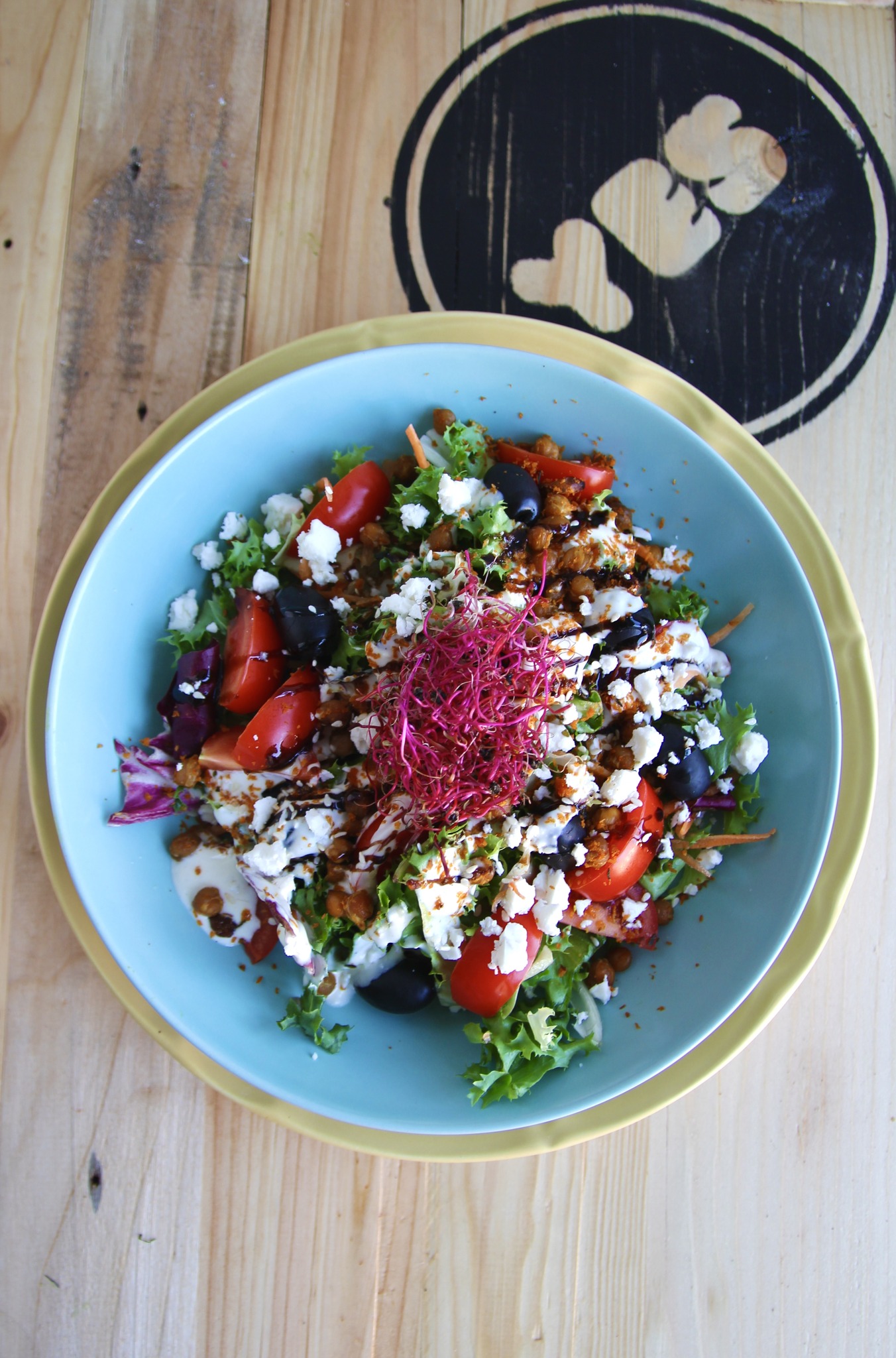 YES rebel bites vegansko jelo restoran osijek