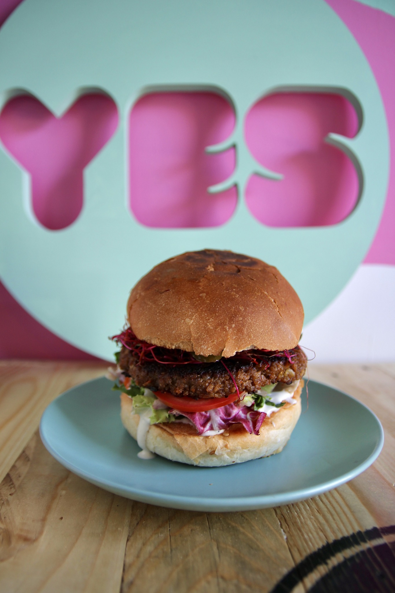 YES rebel bites vegansko jelo restoran osijek