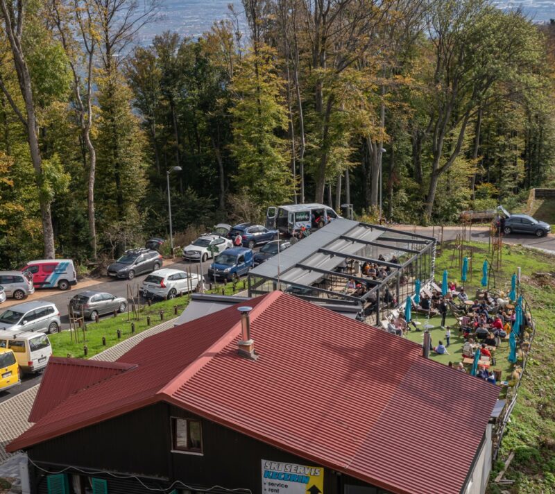 restoran kod žičare sljeme