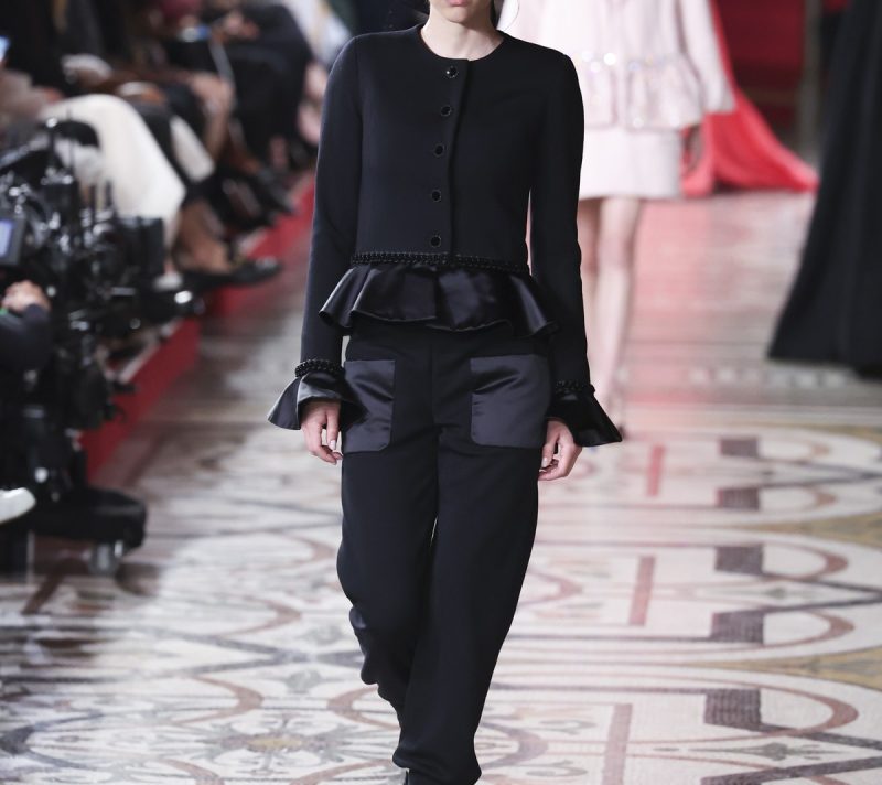 TRENDOVI ZA JESEN 2024 all black crno na crno