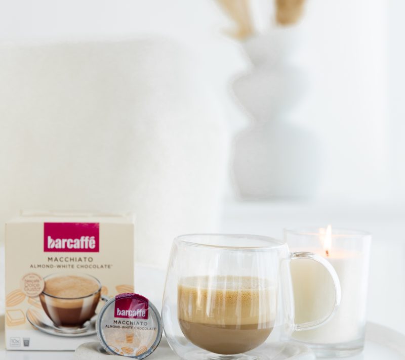 Barcaffe je predstavio Macchiato Almond-White Chocolate