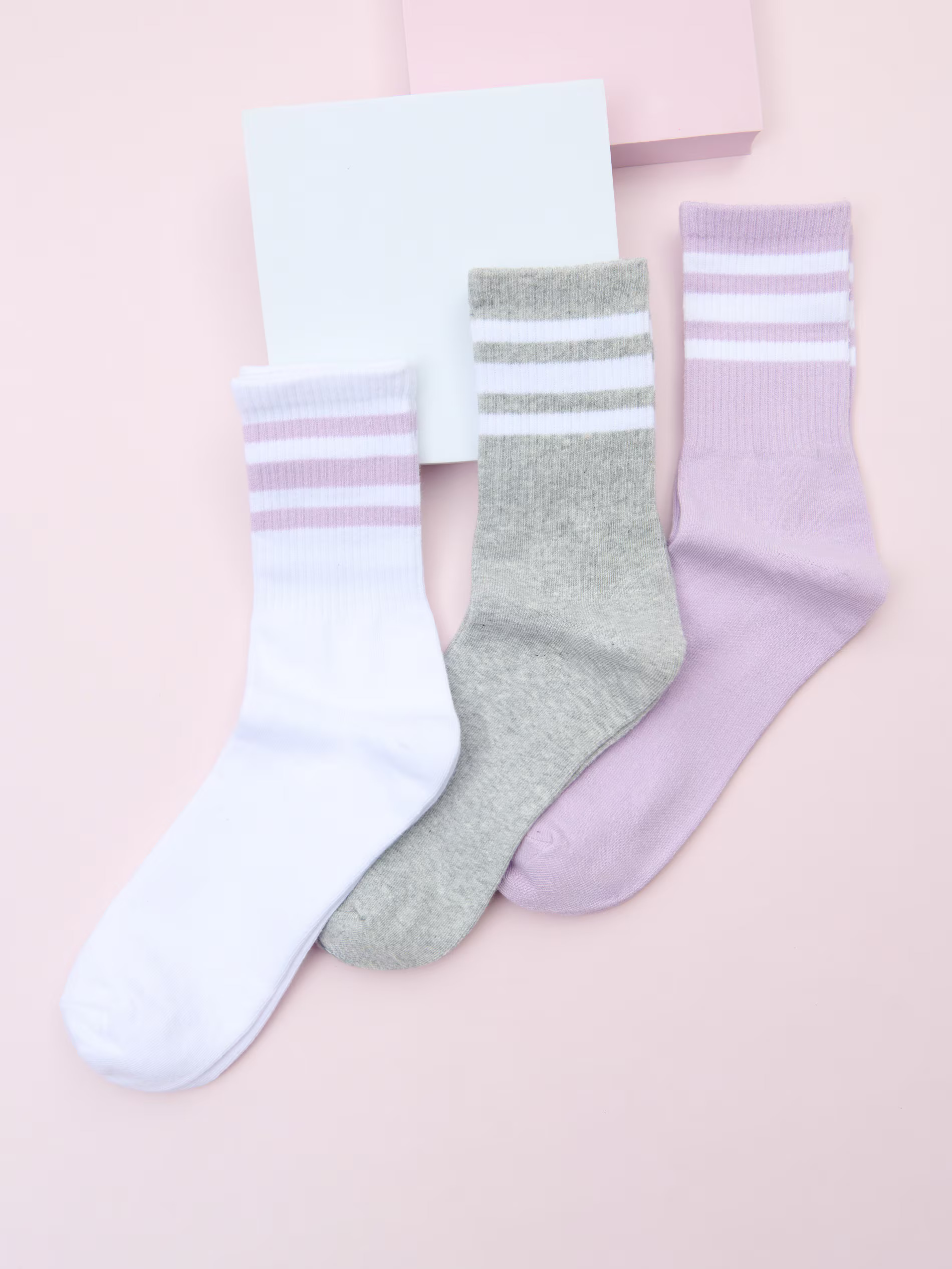 Proljetni modni dodatci iz Sinsaya