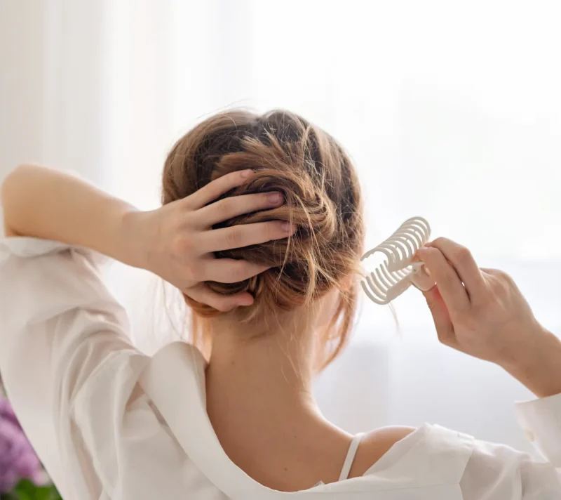 Kako brzo i učinkovito zaustaviti opadanje kose prirodnim putem