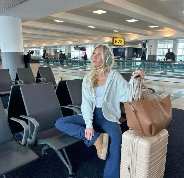 Modne kombinacije za aerodrom