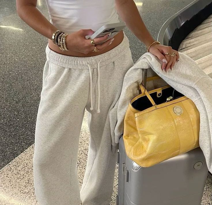 Modne kombinacije za aerodrom