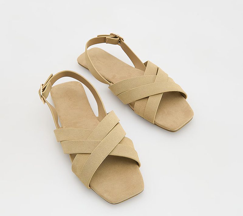 Reserved sandale