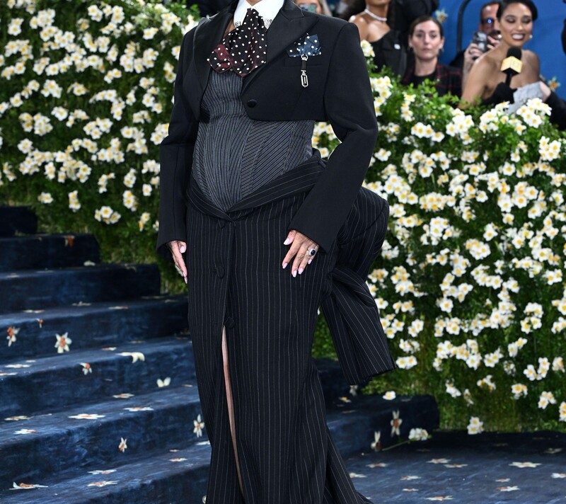 Rihanna trudna na Met Gali