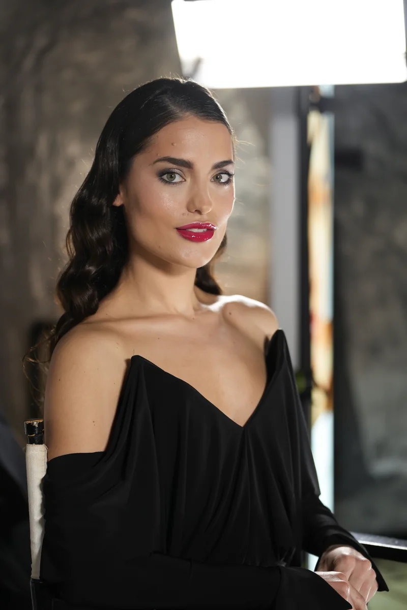 Masterclass u organizaciji DermaCare centra i brenda Jane Iredale održao se u Zagrebu, a polaznicima su dvojica edukatora demonstrirali kreiranje dnevnog, večernjeg i bridal looka - koji su za podlogu imali novi Skintuition SPF 30 Radiance-Boosting Liquid puder.