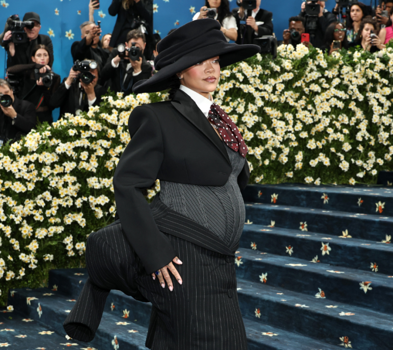 Rihanna trudna na Met Gali