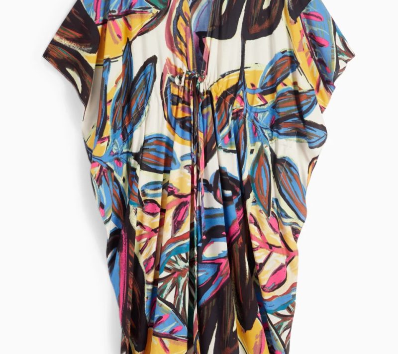 Kaftan modni trend 2025.