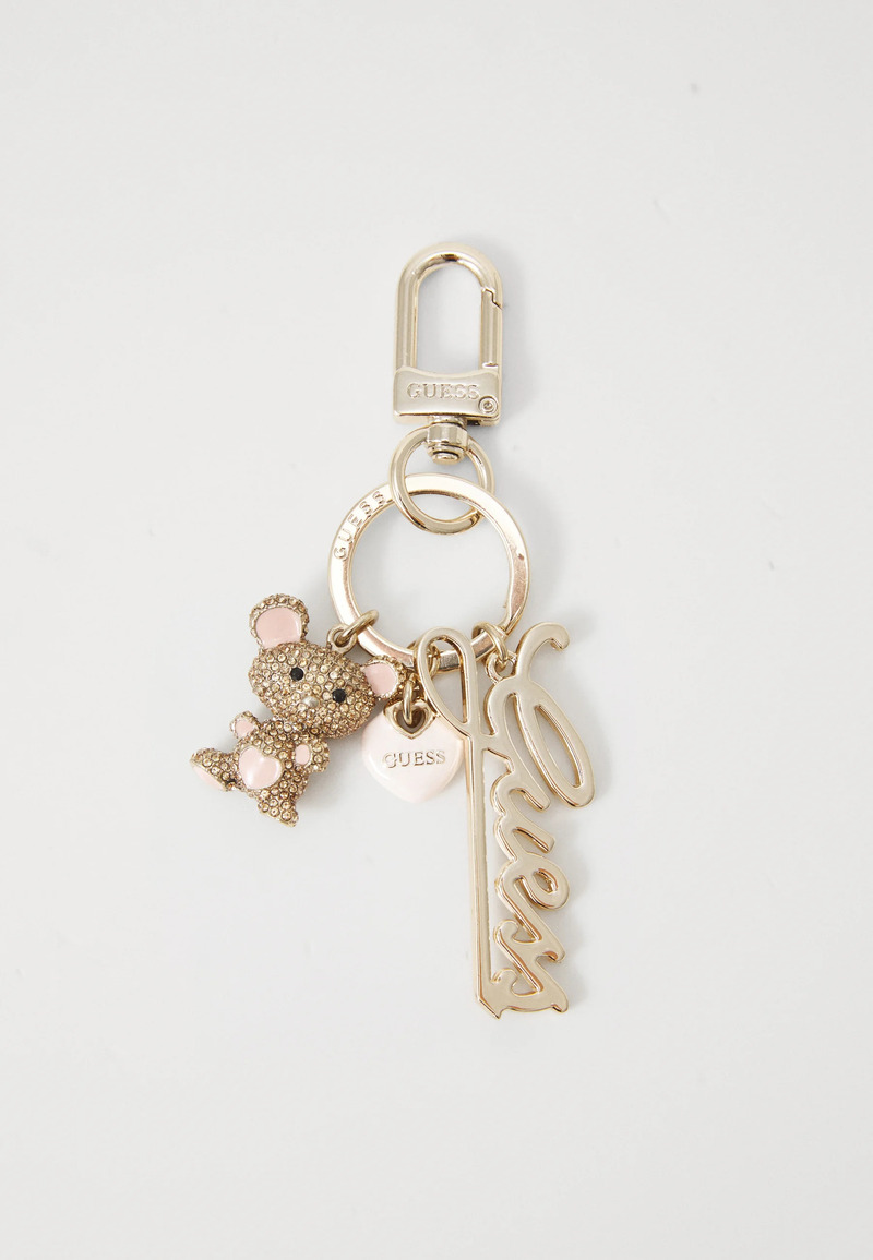 Zaboravite na Labubu: Izdvajamo chic privjeske za torbe