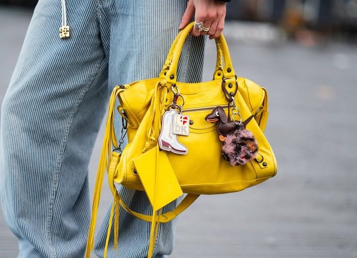 Zaboravite na Labubu: Izdvajamo chic privjeske za torbe