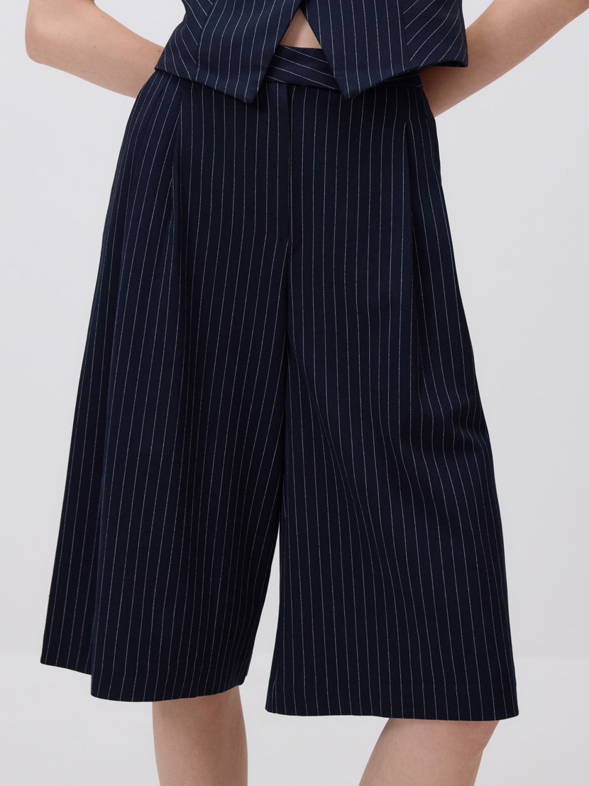 Reserved back to office kolekcija