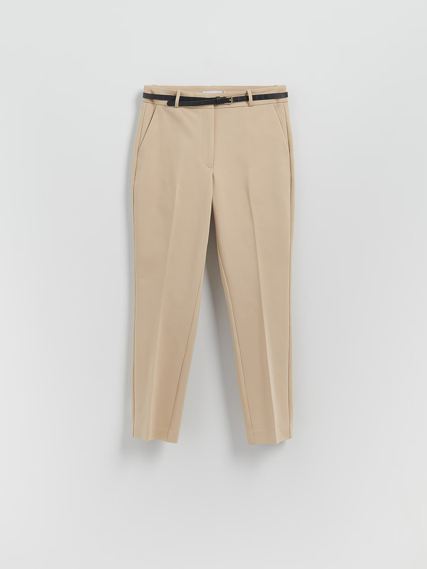 Reserved back to office kolekcija