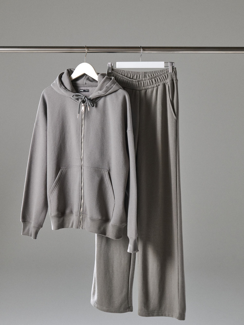 Cozy trenirke iz Sinsaya