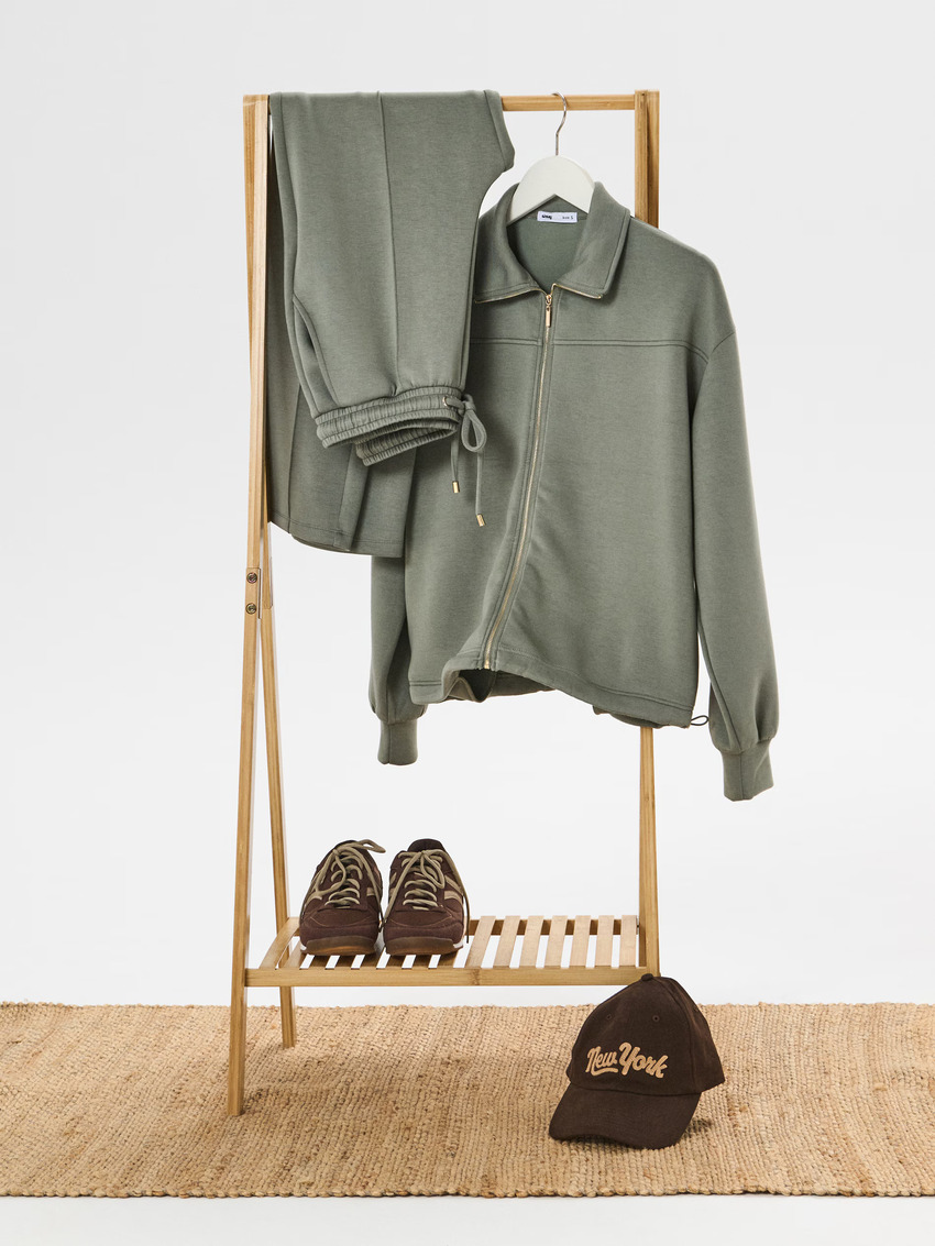 Cozy trenirke iz Sinsaya