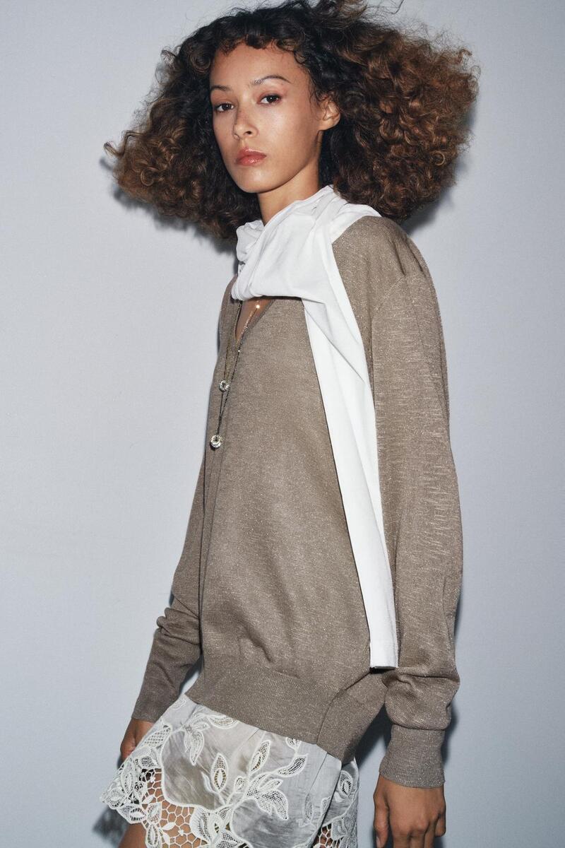 High street veste i topovi za prijelazno razdoblje 2025.