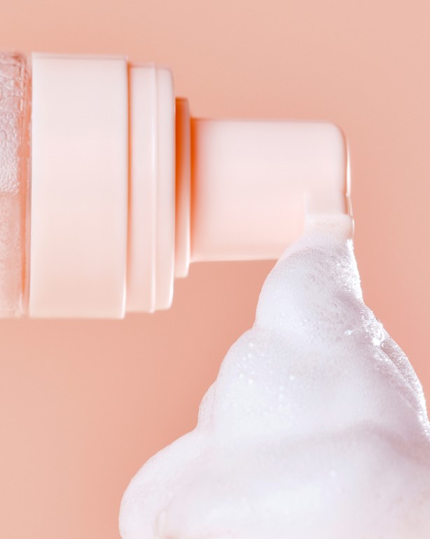 Cozy Cocooning je beauty trend jeseni 2025