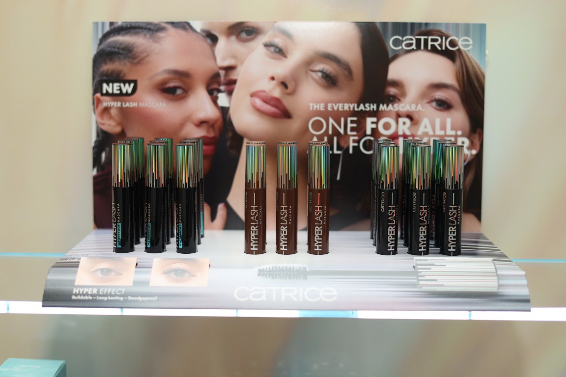 essence i Catrice Pearl Hunt spektaklu na Ohridu