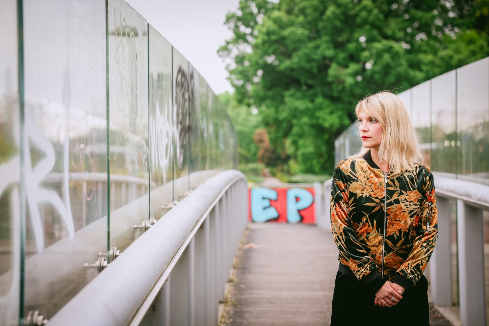 S Anicom Tomić o predstavi “U ime oca, u ime majke”