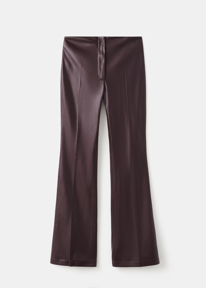 Kožne hlače za jesen 2025.