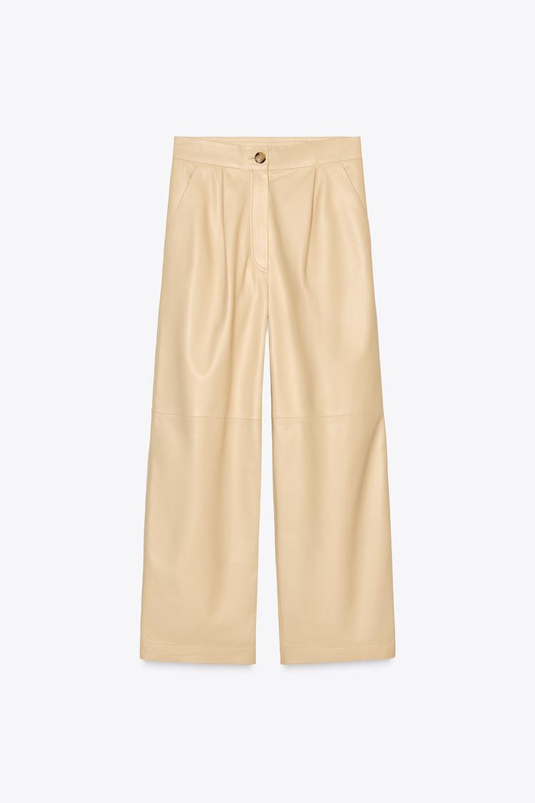 Kožne hlače za jesen 2025.