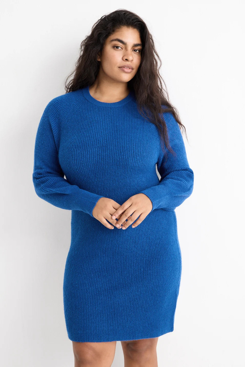 Najljepše pletene haljine za jesen 2025.