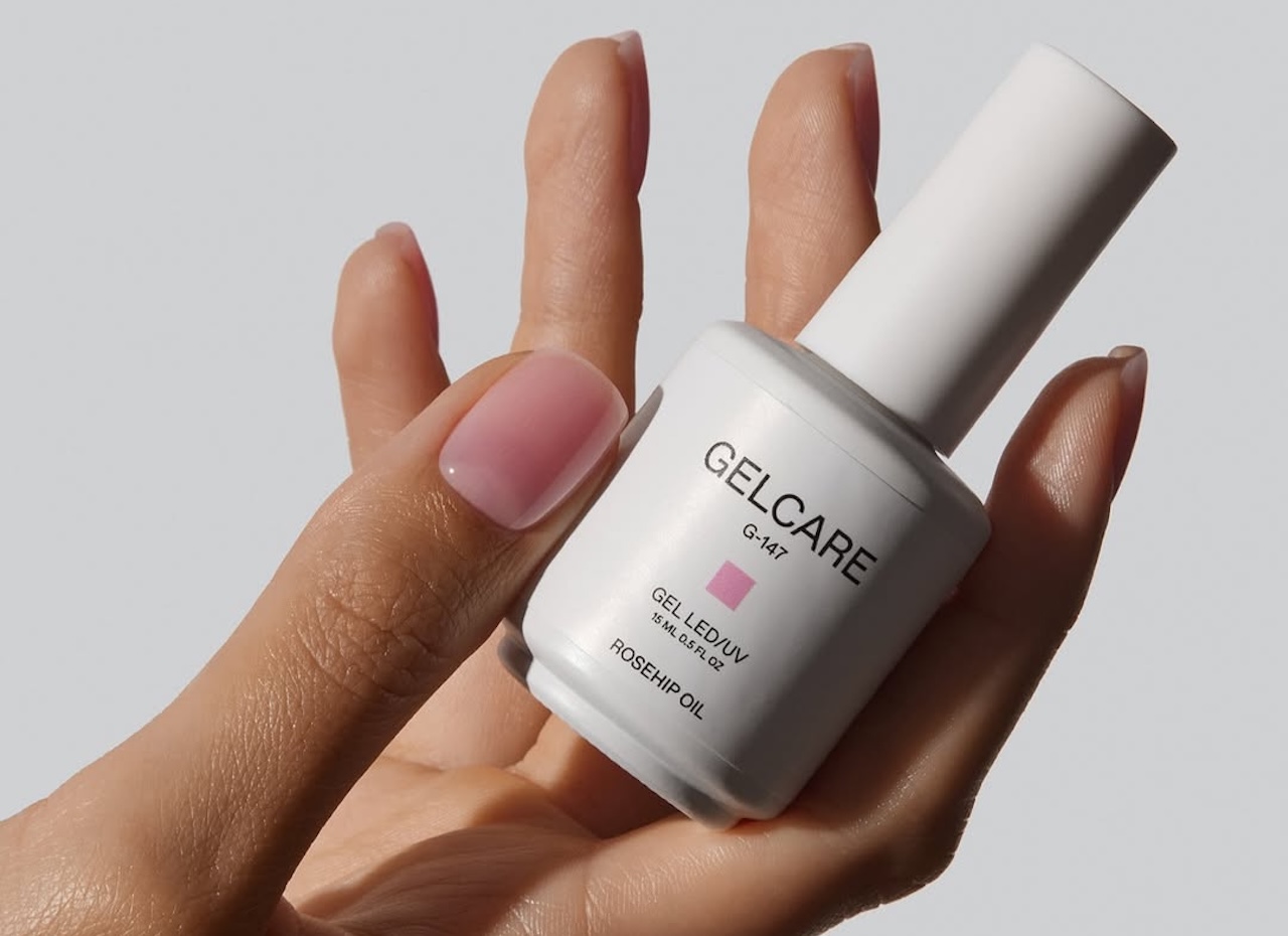 nova hit "nude" manikura