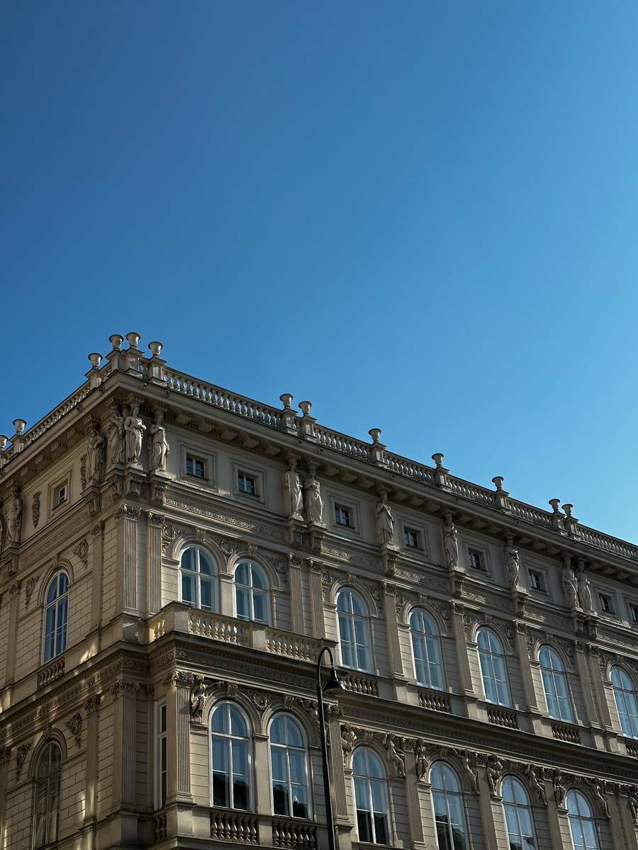 Nedjelje na francuski način 3