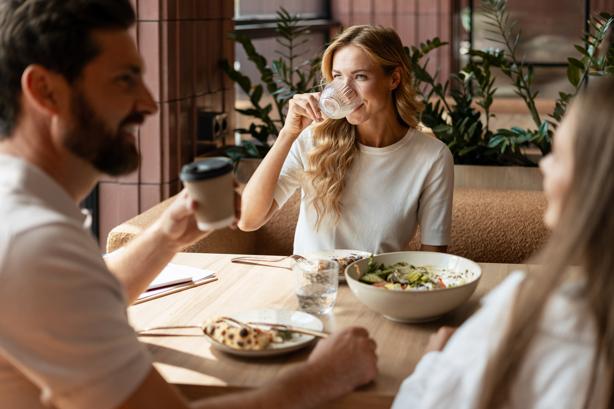 Food noise: Što kad nam hrana postane stalna briga i kako utišati “buku hrane”