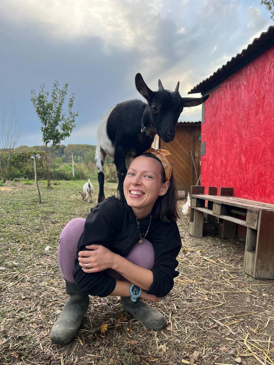 Adriana Kolar Combaj život na selu