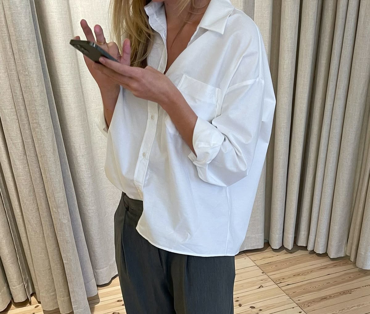 Bijela košulja 365 dana