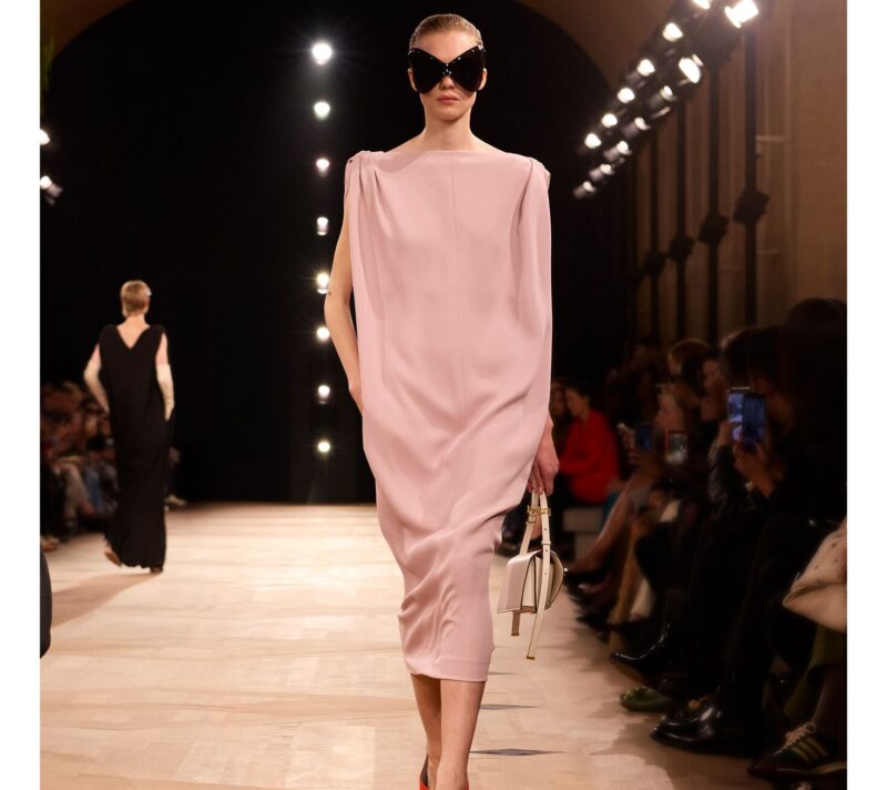Kako nositi millennial pink u 2026