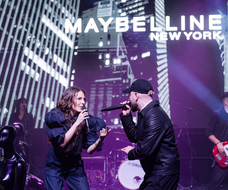 Maybelline party